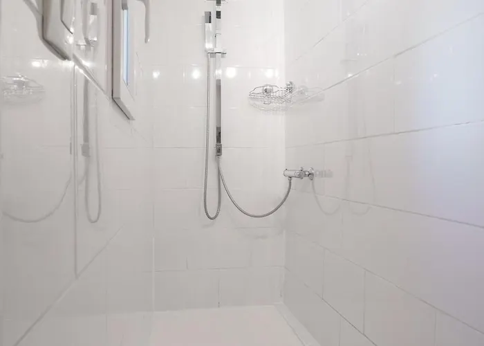 Apartamento Renting - 5b Penchienatti - Charming Cozy Balcony Ac Massena *